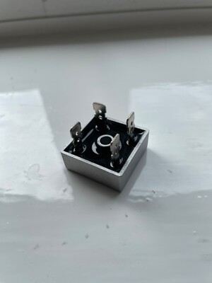 Triumph Tiger Cub T20S Solid State Rectifier. Moderner Ersatz.