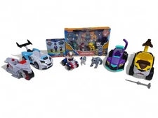 Paw Patrol Cat Pack Action Figures Vehicles - WILD RORY LEO SHADE & MORE!!!