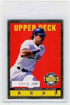1998 Upper Deck #15 Mike Piazza Tape Measure Titans Gold #/2667