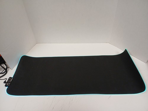 Redragon P033 Neptune X Large Gaming RGB Mouse Pad - 第 6/7 張圖片