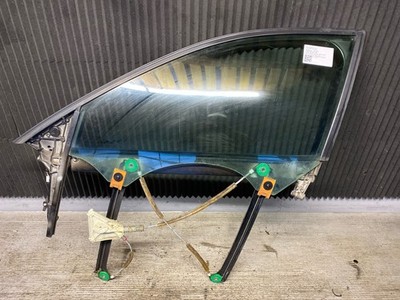 71157 Türscheibe links vorne mit Rahmen  AUDI A3 Sportback (8P) 8P4845201B