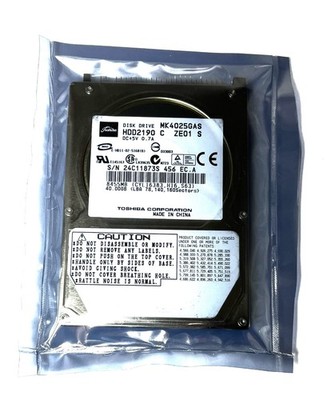 Toshiba HDD 40 GB 2,5  ATA, IDE, PATA 4200RPM Festplatte MK4025GAS