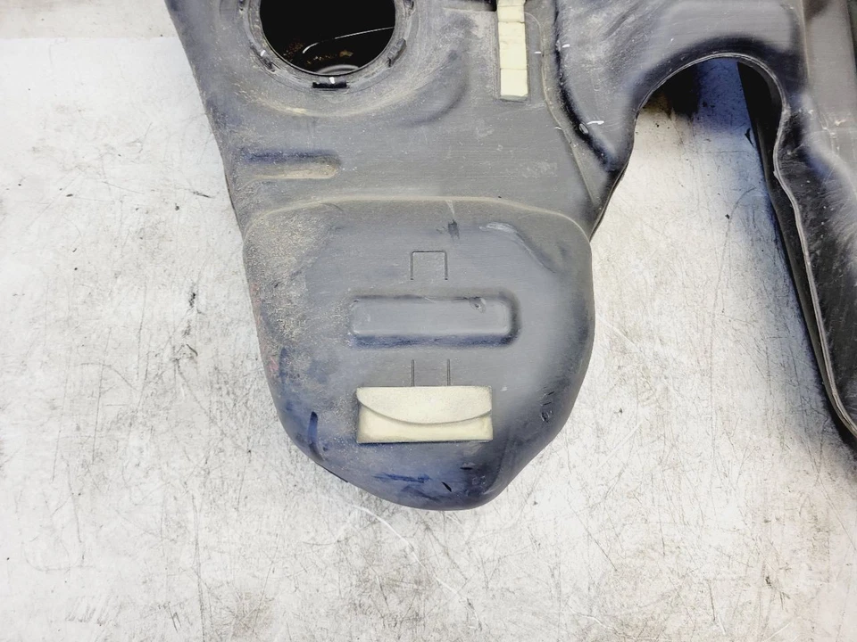 Ford Explorer 2013 2014 2015 2016 2017 2018 2019 tanque de gasolina de 3,5 L tanque de combustible OEM  Foto 4 de 4