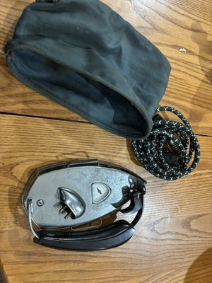 Vtg Travel Iron KM Gad-A-Bout by Bell & Howell