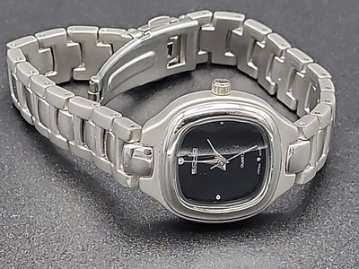 Vintage Echo Quartz Womens Silver Tone Japan Movt Analog New Battery