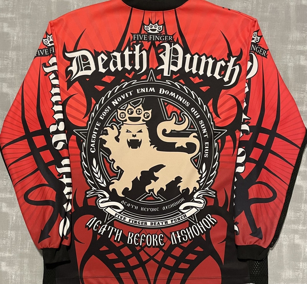 Five Finger Death Punch 5FDP FFDP Death Before Dishonor Lion Long