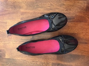 kenneth cole flat shoes