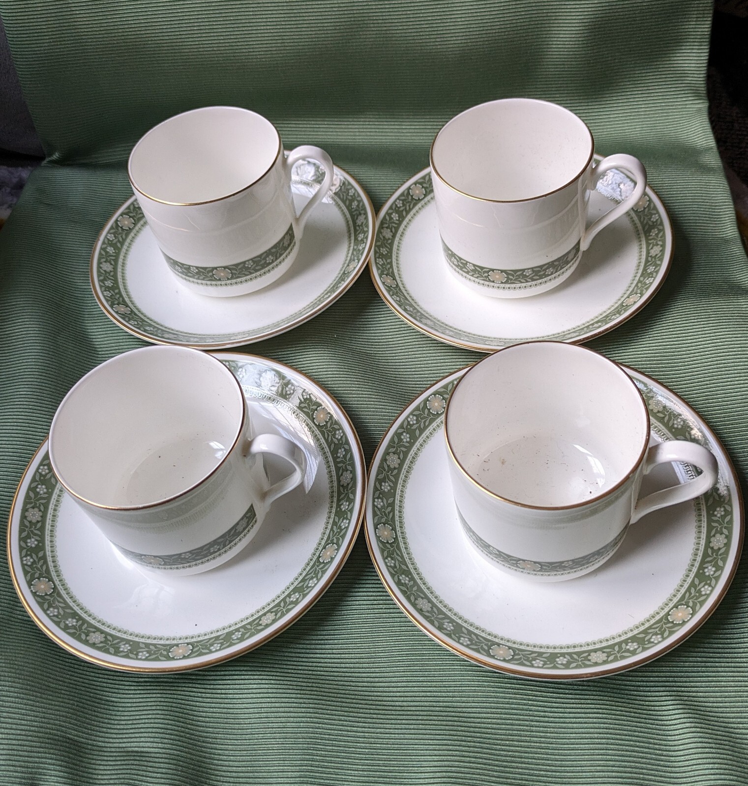 Royal Doulton Rondelay Bone China Tea Cup And Saucer set of 4 eBay