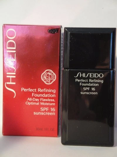 SHISEIDO PERFEKTE VERFEINERNDE GRUNDIERUNG LSF15 B40 FAIR BUFF (HELLBEIGE 1 UNZE   - Bild 2 von 3