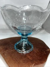 Vintage L E Smith Pedestal Flashed Blue Glasses Ice Cream Dish Candy Scalloped