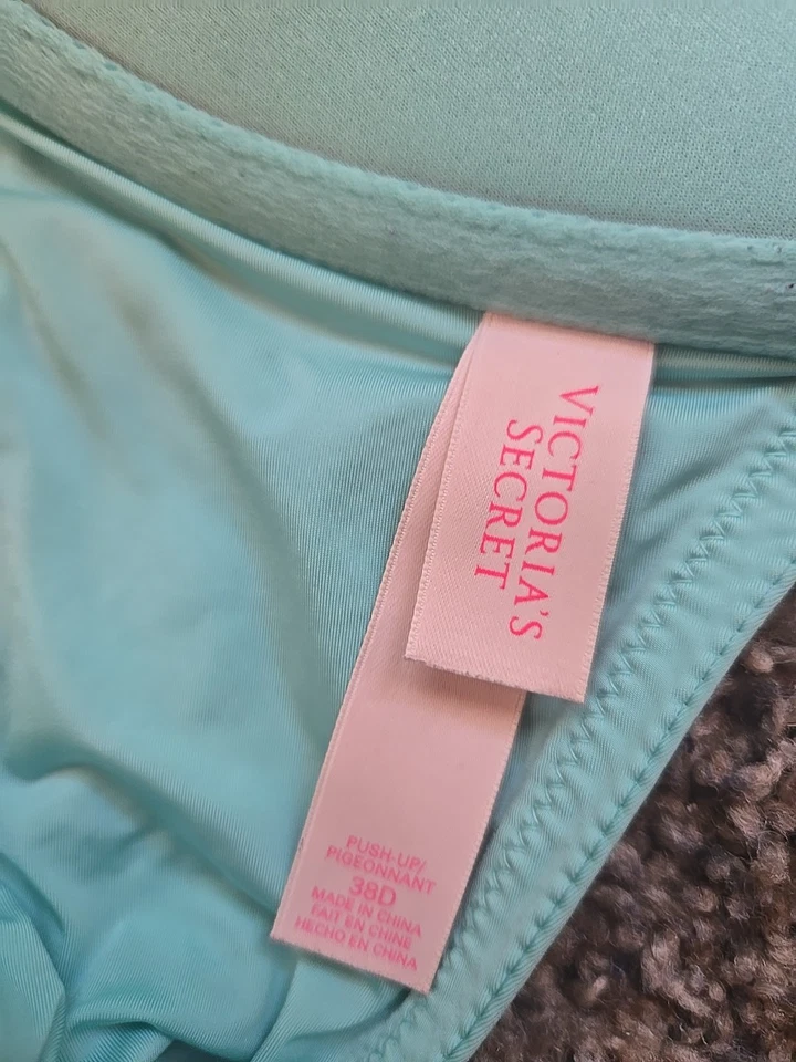 VINTAGE VICTORIA'S SECRET PUSH-UP PIGEONNANT RACERBACK BRA SIZE 38D - Image 3 of 4