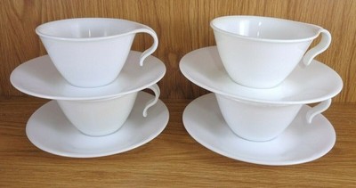 Corelle WINTER FROST WHITE HOOK HANDLE CUPS & SAUCERS Set of 4