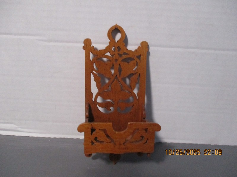 SCROLLED WOOD MATCHBOX HOLDER