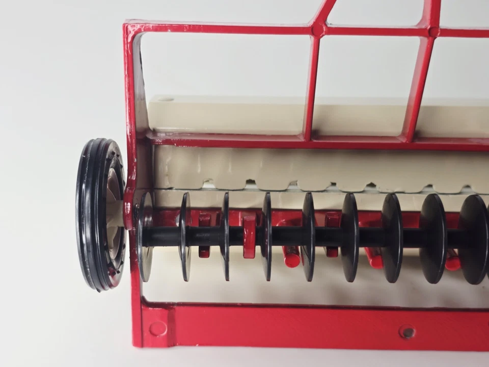 Ertl - International Grain Drill #448 - 1:16 Diecast - Image 4 of 4