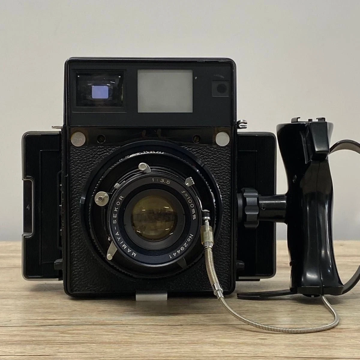MAMIYA Universal Press 100mm 3.5 Film Camera | eBay