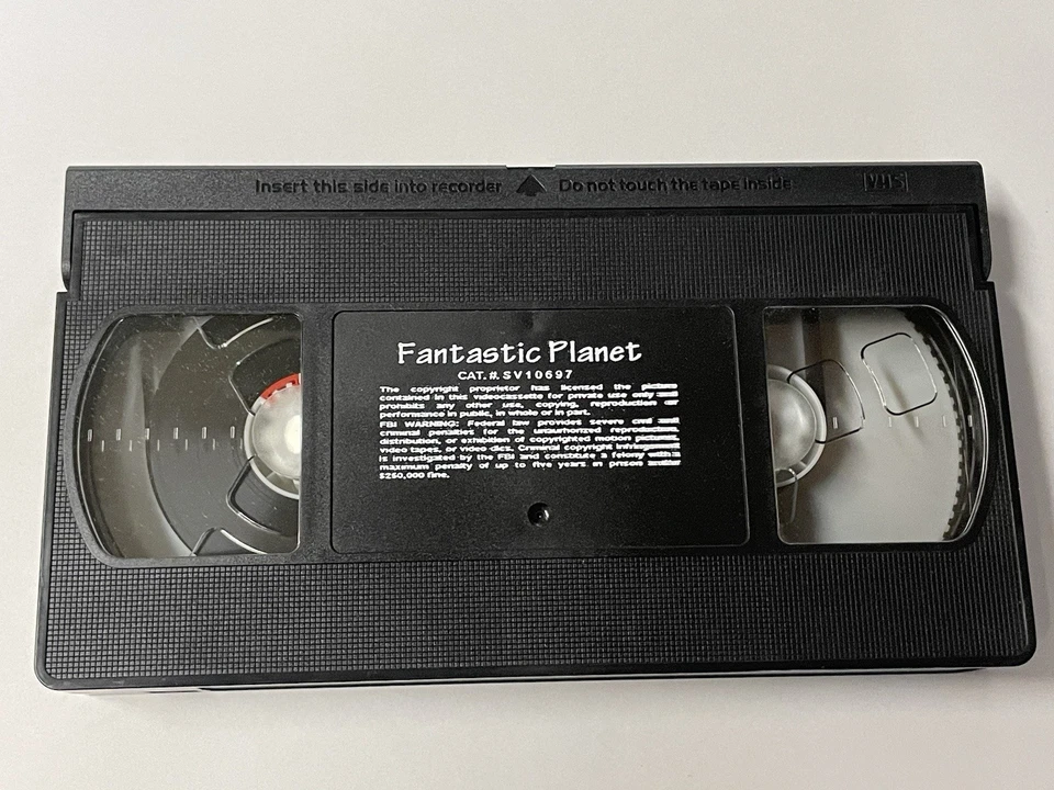 Fantastic Planet (VHS, 1999, Dubbed) Rene LaLoux 1973 Cartoon - Image 3 of 4