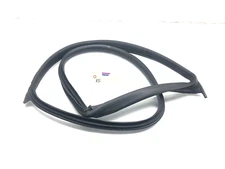 2014-2019 MASERATI GHIBLI S RIGHT PASSENGER FRONT DOOR WEATHERSTRIP OEM.