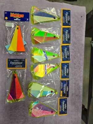 8 - Pack Assorted Danielson & Big Al's 8" Triangle Flashers, NEW!