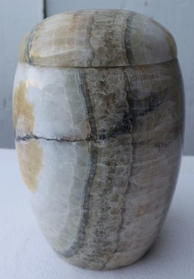 Onyx brush holder available in light and brown cm 25hx13 No. B
