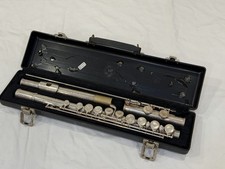 Gemeinhardt 2SP Flute Silver Plated Student Flute With Hard Case