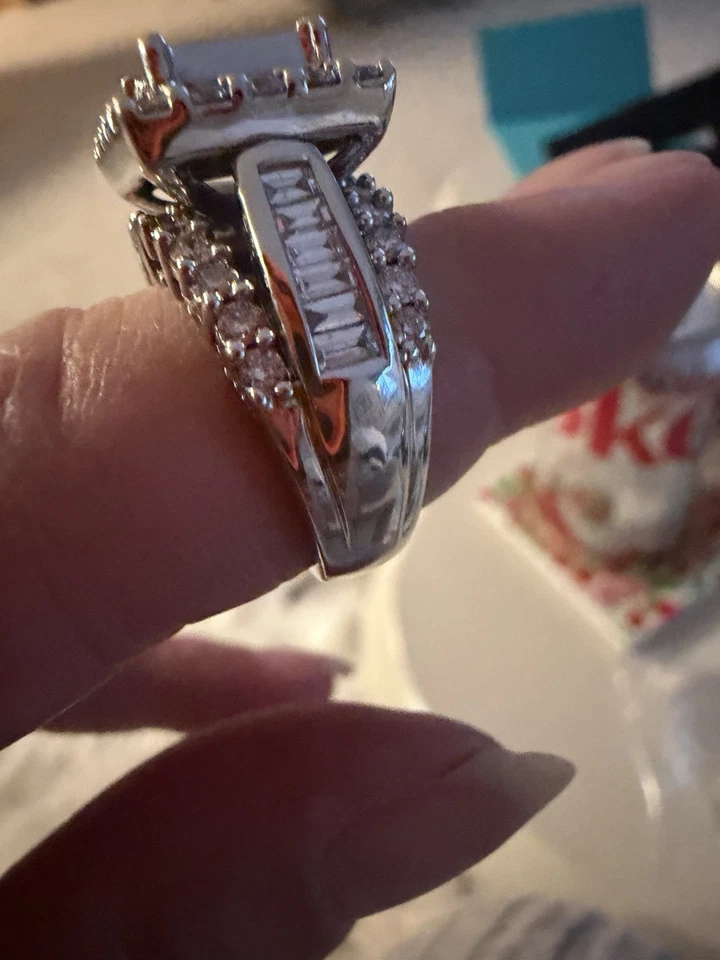 14kt White Gold 2.98 Carat Natural Diamond Ring - Image 3 of 4