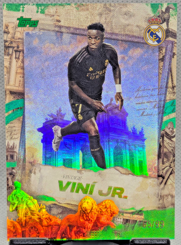 Vini Jr. 65/99 Vintage Vini Topps Los Blancos Real Madrid #VV-2 Vinicius Junior