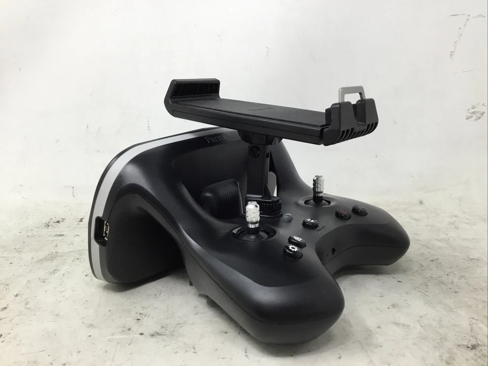 UNTESTED Parrot Skycontroller 2 Quadcopter Camera Drone Controller Only Parts - Image 3 of 4