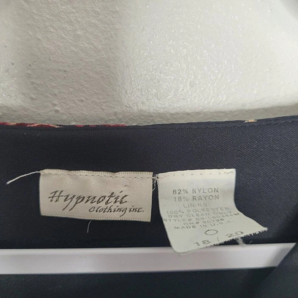 Vintage y2k velvet burnout asymmetrical 3/4 sleeve cowl neck witchy top 18/20 - Image 4 of 4