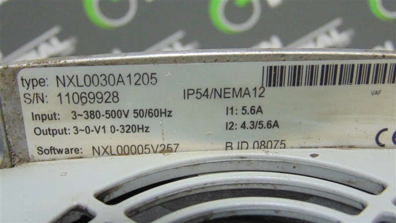 Unidad de frecuencia variable Honeywell NXL0030A1205 380-500V Honeywell NXL0030A1205 USADO Foto 3 de 4