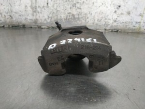 246214 bremssättel vorne rechts VOLKSWAGEN POLO BERLINA 6N2 1.4 1999 411267