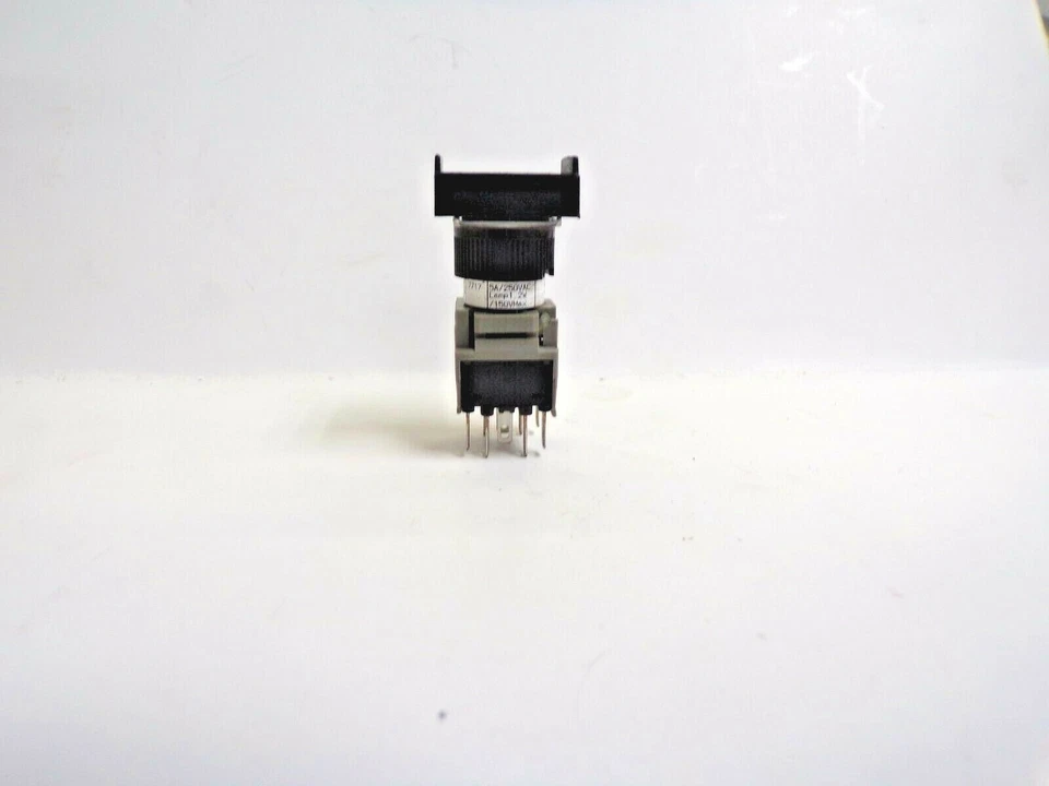 ALCOSWITCH 164TL , 5A/250VAC , LAMP1.2W/150V MAX - Image 3 of 4