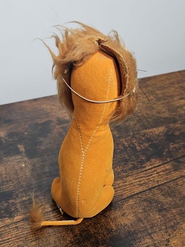 6.5” Vintage 1960’s Dream Pets Dakin Orange Lion Plushie - Picture 3 of 4