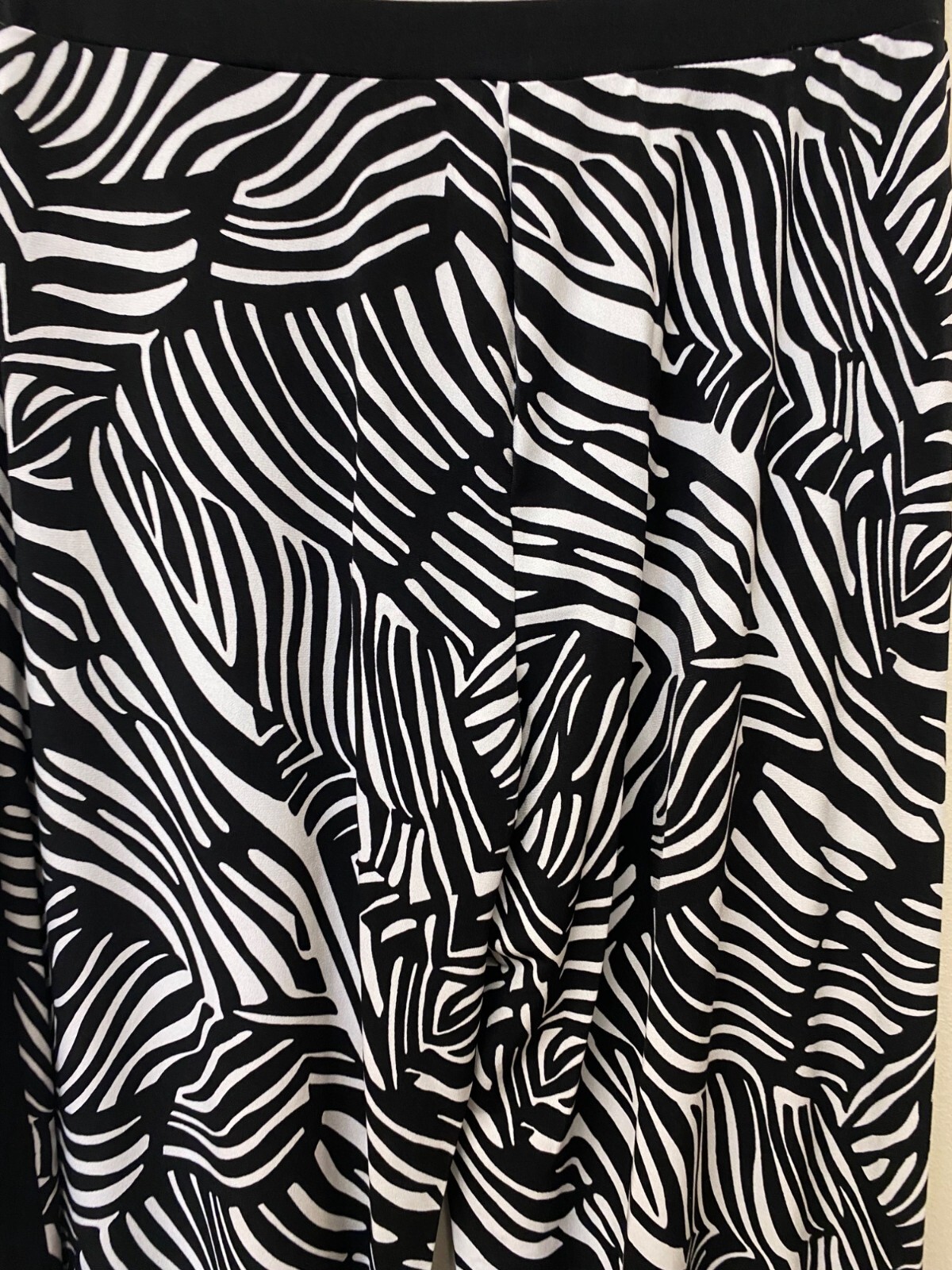 Michael Michael Kors Petite Zebra Print Border Hem Wide Pants Size P/XS NWT image 2
