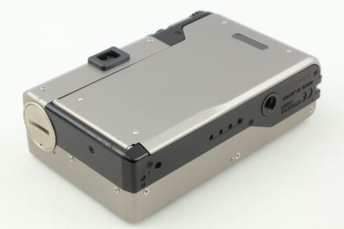 【TOP MINT w/ CASE】 Contax T3 Titan Silver 35mm Film Camera Single Teeth JAPAN - Picture 8 of 13