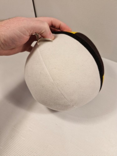 Ultra Ball Pokemon Cuddly Soft Toy Plush 18cm - Picture 9 of 10