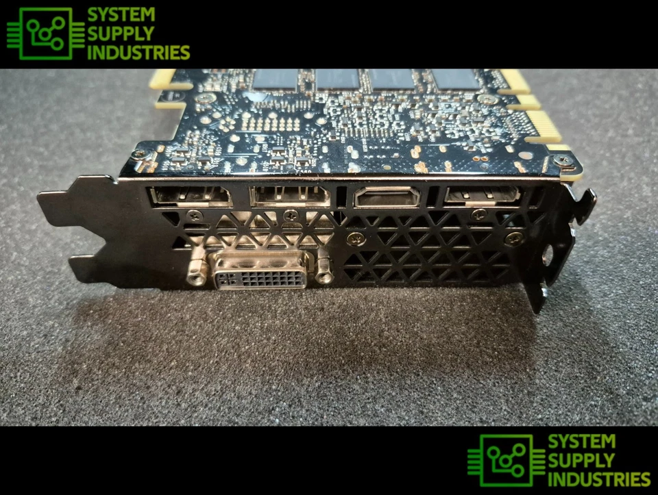 NVIDIA GeForce GTX Titan X 12GB GDDR5 GPU Graphics Card P/N: GV-NTITANXD5-12GD-B - Image 4 of 4