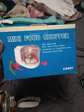 Electric 120V Mini Food Chopper Model CH007 1 1/2 Cup Bowl Dishwasher Safe Small