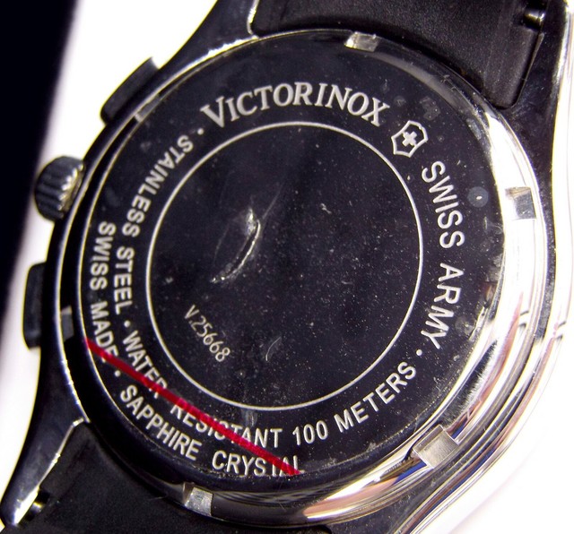 swiss army victorinox stainless steel sapphire crystal watch