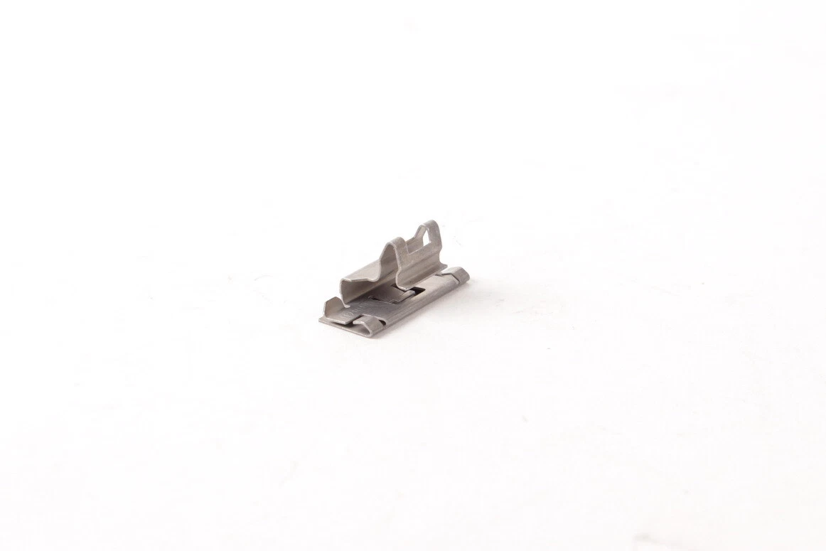 BMW X2 F39 Türverkleidung Clip Halterung 51418240509 8240509 Neu 