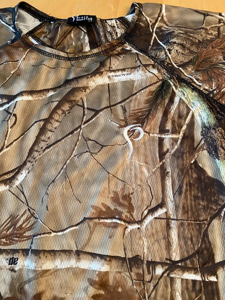 PROIS HUNTING REALTREE CAMO SS SHIRT WOMENS SZ S - Image 2 of 4