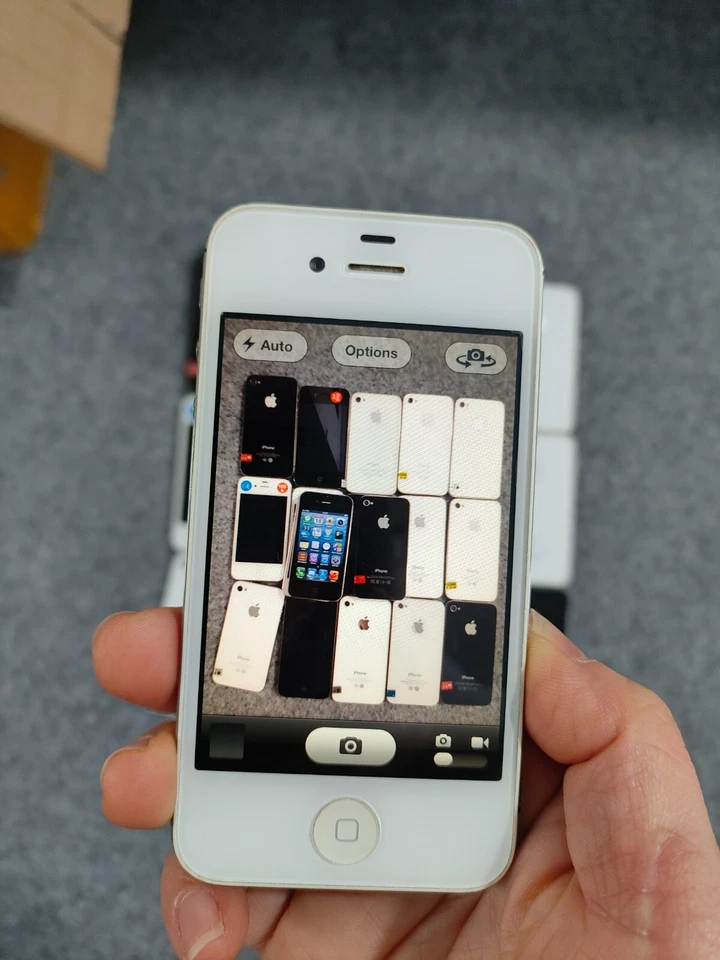 Tested, GOOD, Apple iPhone 4 4s - 8/16/32/64GB Unlocked iOS 6 iOS 9 Smartphone - Image 2 of 4