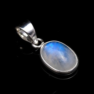 Authentic Natural Moonstone Oval Chain Pendant 925 Sterling Silver Jewelry For Lovers