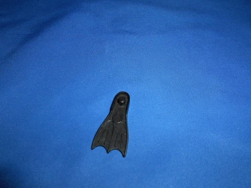 GI JOE COBRA FOR 1985 EELS OR 1986 WET SUIT FLIPPER #7 PART ACCESSORY