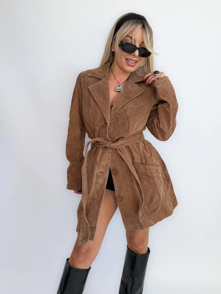 女式复古棕色腰带麂皮绒皮大衣 - 90 年代 Y2K 麂皮风衣 — 第 2/4 张图片
