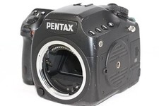   GREAT  PENTAX Pentax 645D 40.0MP Digital SLR Camera - Black Body Only 