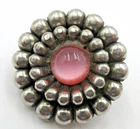 VTG 1 1/8" geometric 3D FLOWER Brooch Pin pink glass silver tone costume jewelry