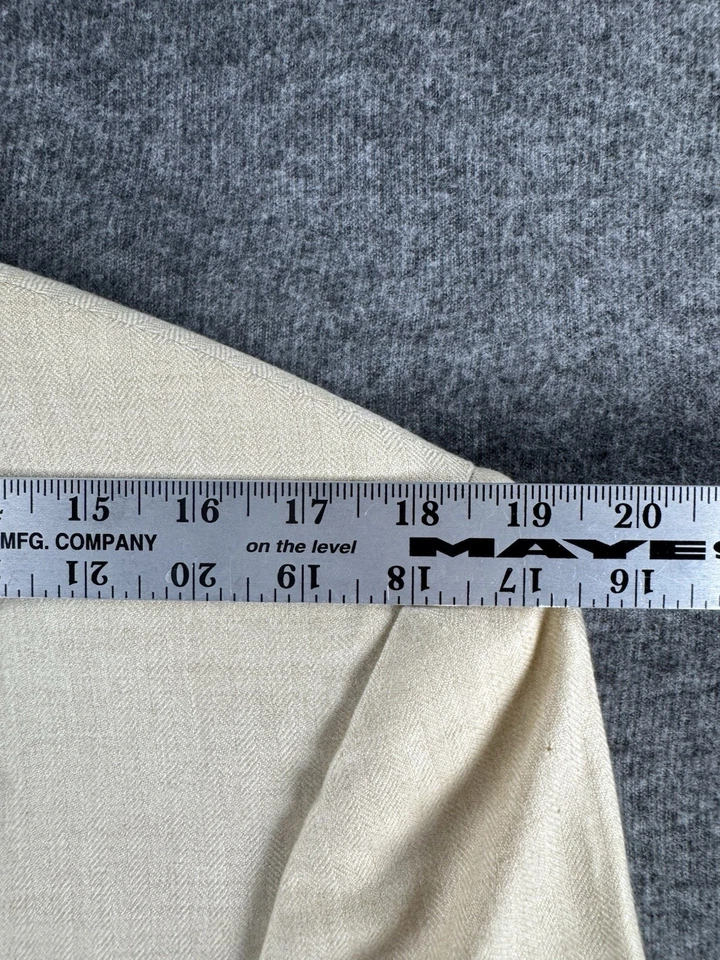 Ralph Lauren Purple Label Men's 100% Cashmere Sport Coat Blazer Size 40R England - Image 4 of 4