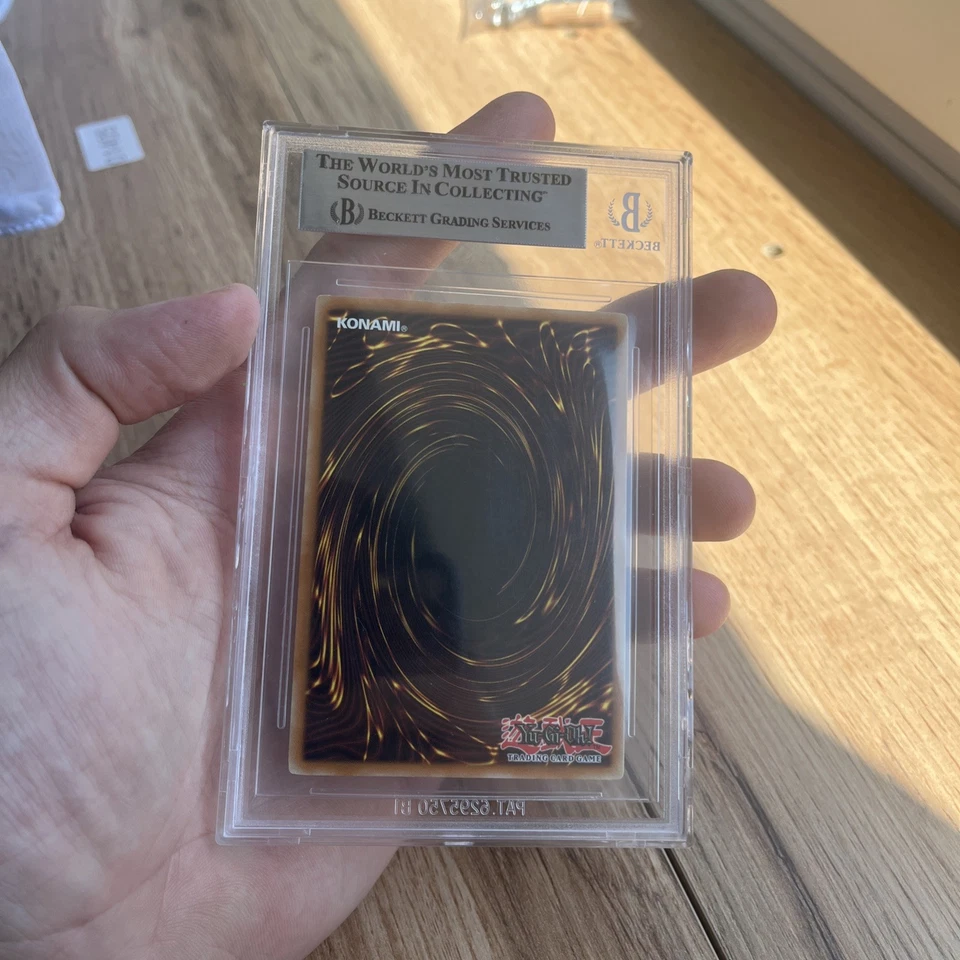 Yu-Gi-Oh! EXODIA NECROSS „ERROR“ DCR-020 1st EDITION DARK CRISIS 2003 BGS 9 MINT - Bild 2 von 4