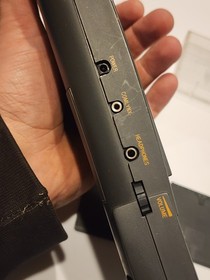 Atari Lynx Handheld Console + 4 Games + Original &ndash; Tested & Working Great!