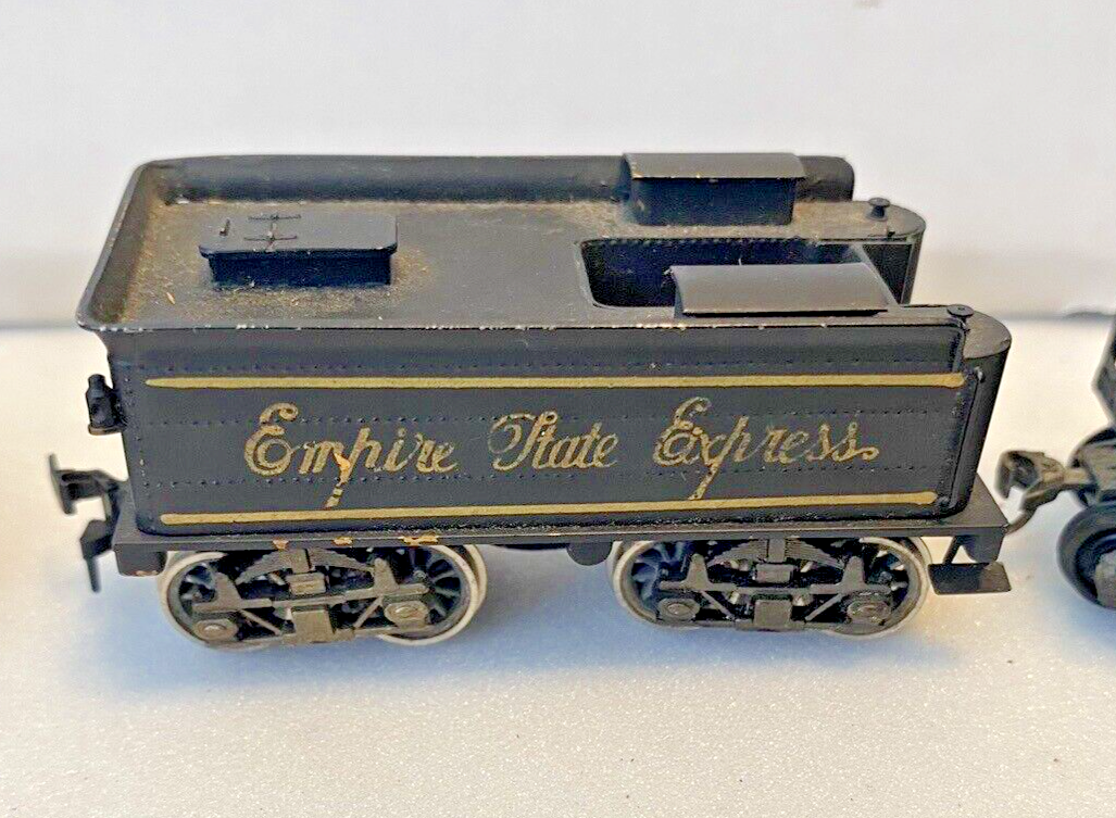 VINTAGE LOT OF 3 HO TRAIN CARS PLUS 2 eBay